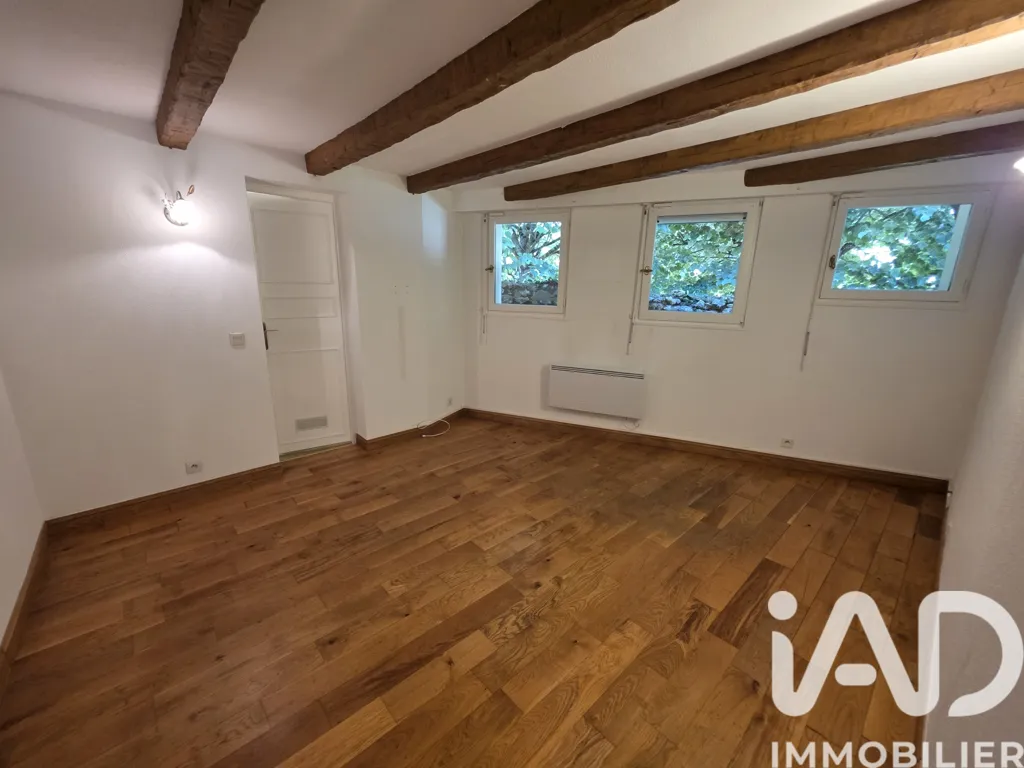 Pièces - Maison de Village avec Jardin à Senlisse
