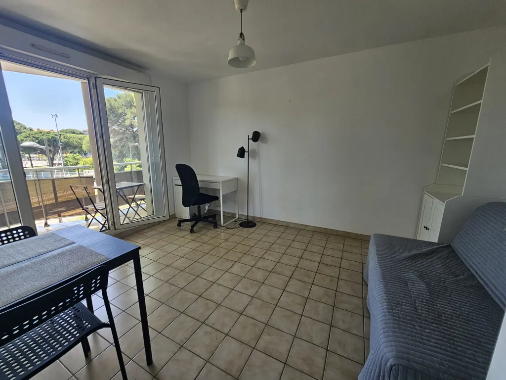Elutuba - Studio with Terrace near Montpellier Pharma