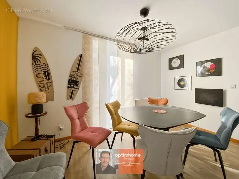 Söögituba - Atypical Apartment with Large Volumes in Dole