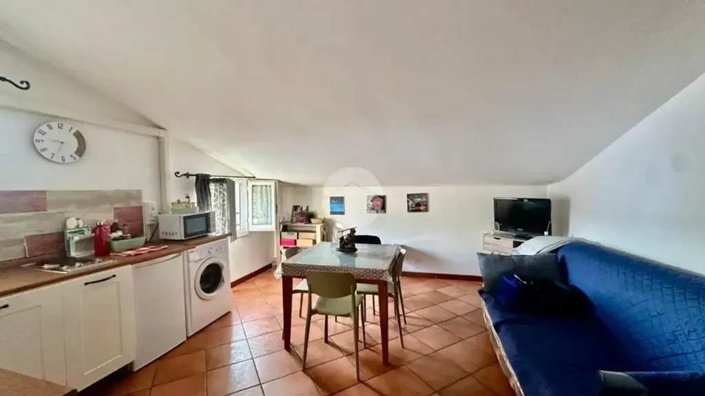 Söögituba - Studio Apartment with Balcony in Punta Marina