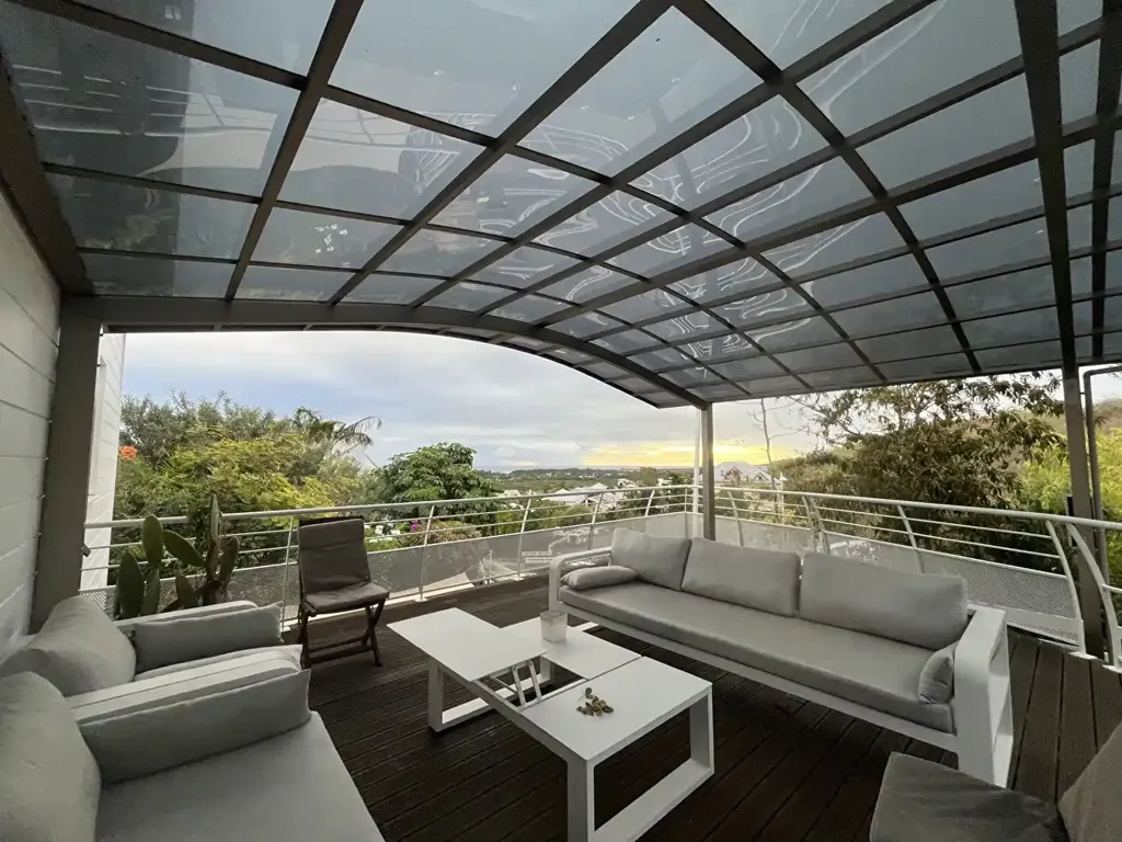 Terrasse - Villa à la Pointe de la Technologie avec Piscine à La Saline-les-Bains