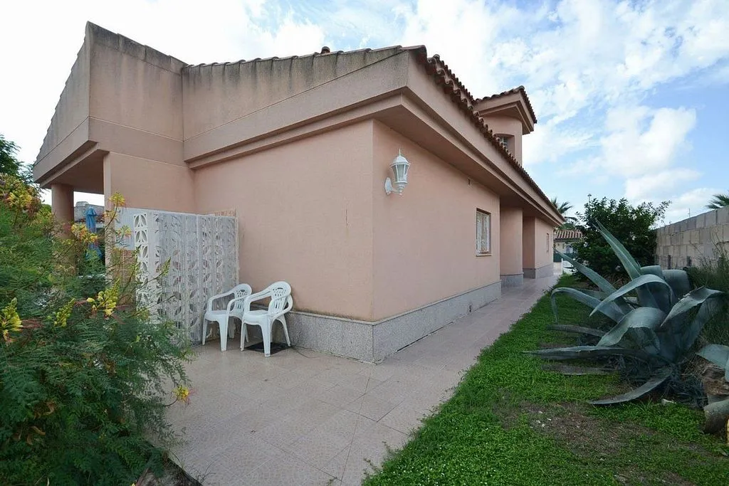 Terrass - Chalet with Pool in Riumar Beachfront