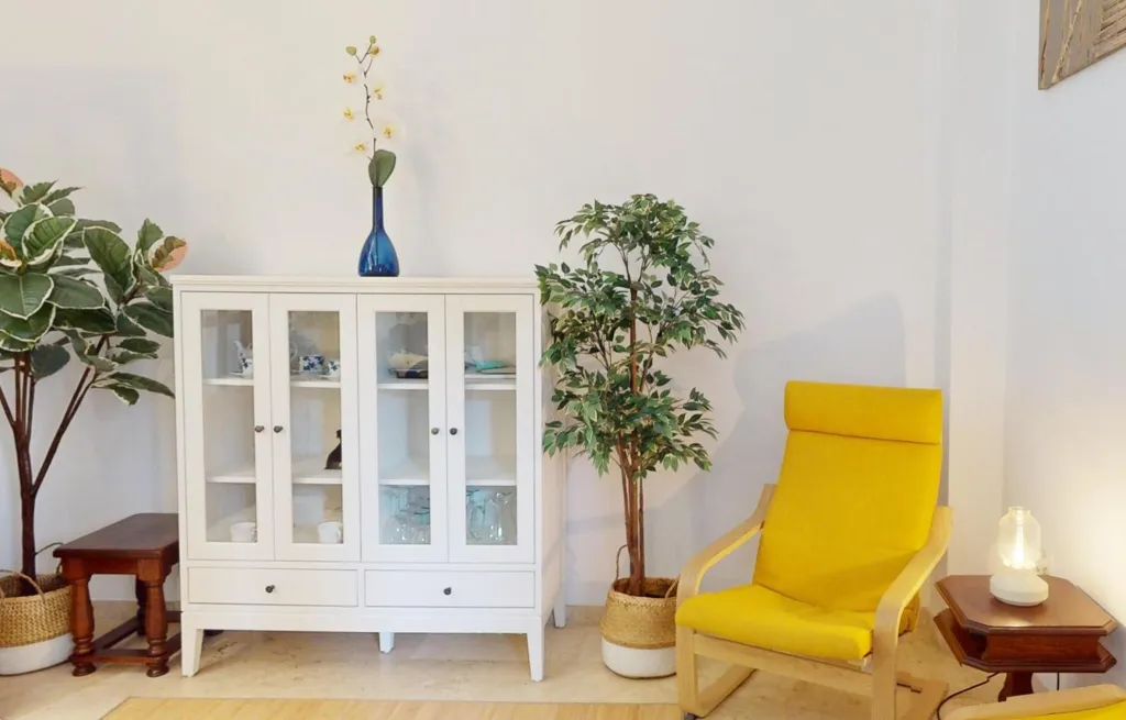 Living Room - 2-Bedroom Flat with Pool in Los Boliches, Fuengirola