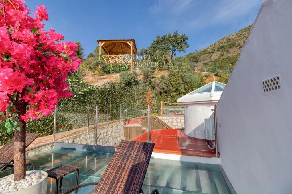Bassein - Luxury Villa with Sea Views in Mijas