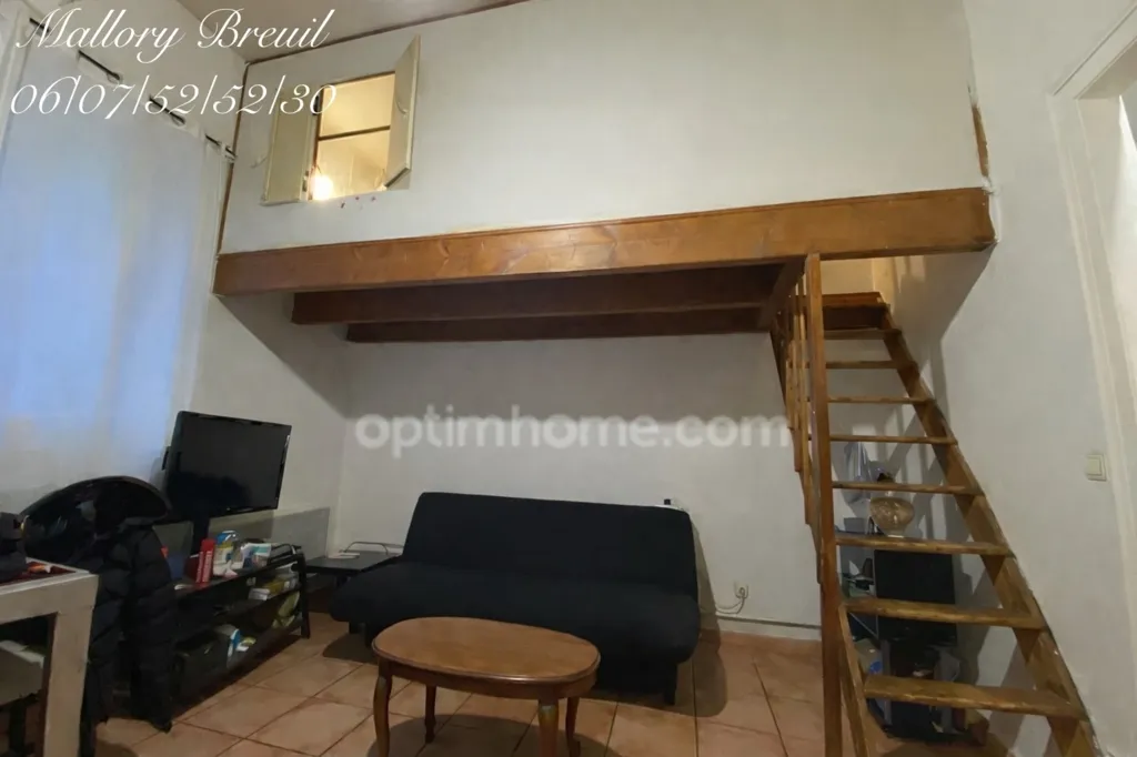 Elutuba - 2-Bedroom Apartment with Balcony in Sète
