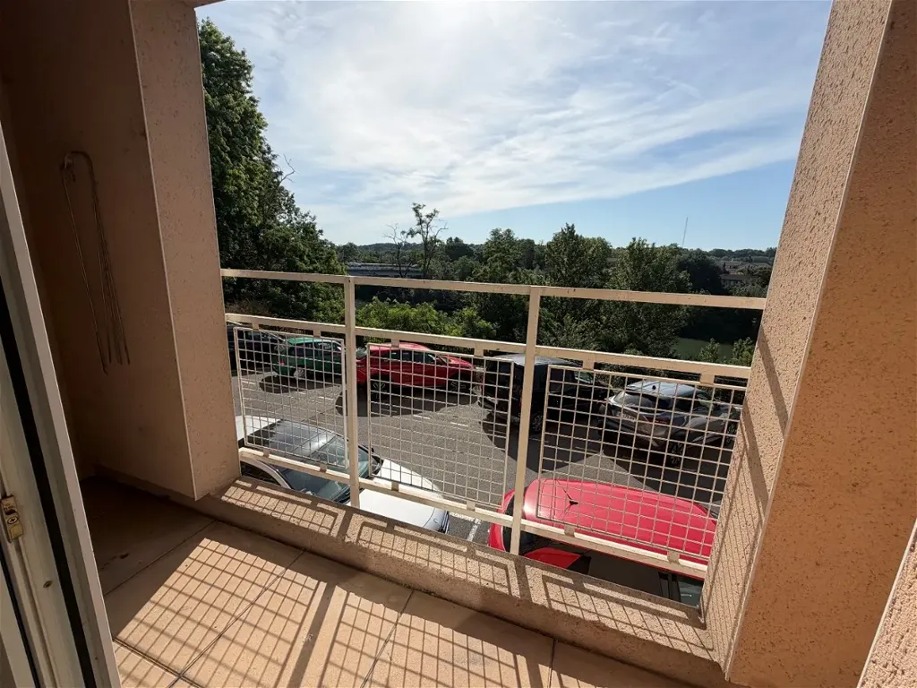 Rõdu - T3 Flat with Balcony in Muret