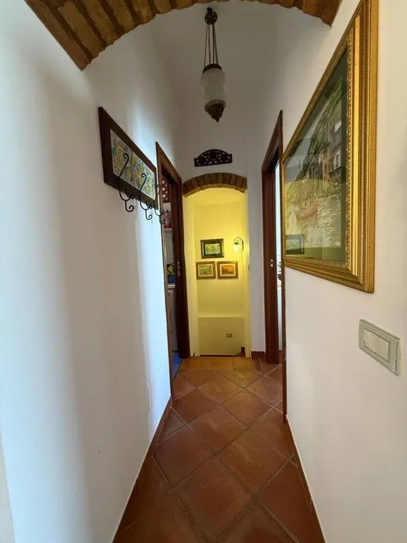 Esik - Terraced House with Sea Access in Scilla