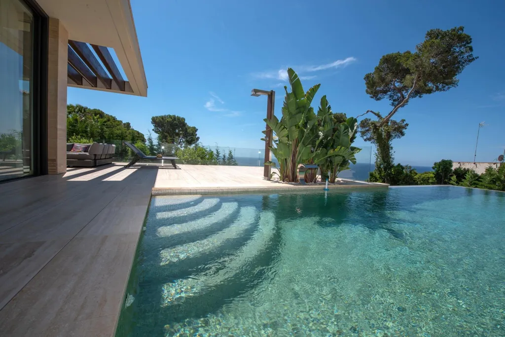 Piscine - Modern Villa with Sea Views in Sant Antoni