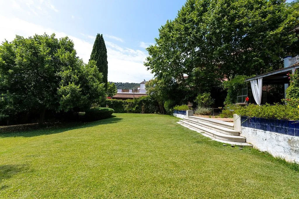 Jardin - Luxury Detached House with Chapel in Argentona