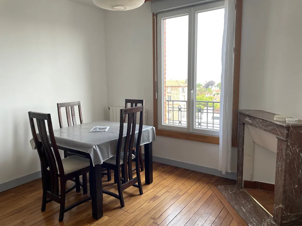 Söögituba - Charming Flat with Paris View in Clamart