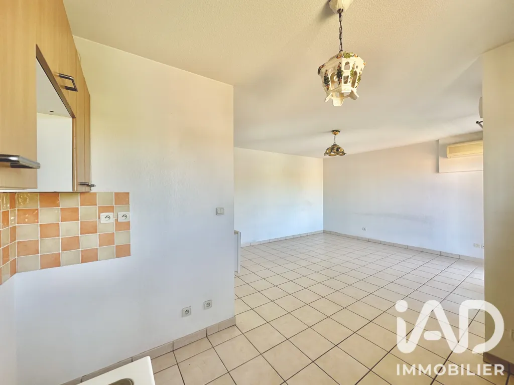 Cucina - T2 with Terrace in Central Le Pradet