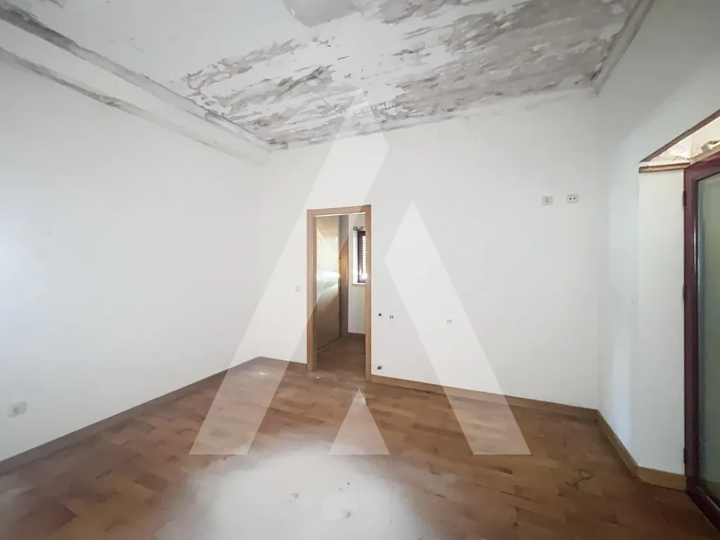Rooms - Isolated House with Indoor Pool in Pombal