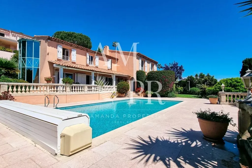 Bassein - Luxury Villa with Sea View near Cannes