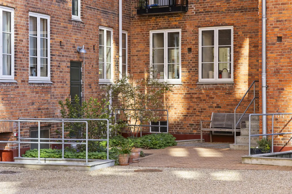 Aed - 1931 Flats with Garden in Copenhagen Ø