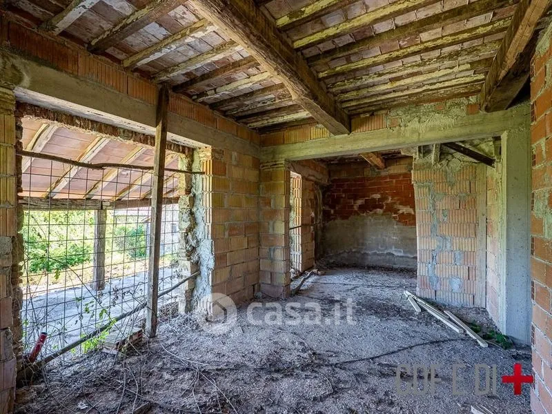 Stanze - Rustic Casale to Complete in Montieri