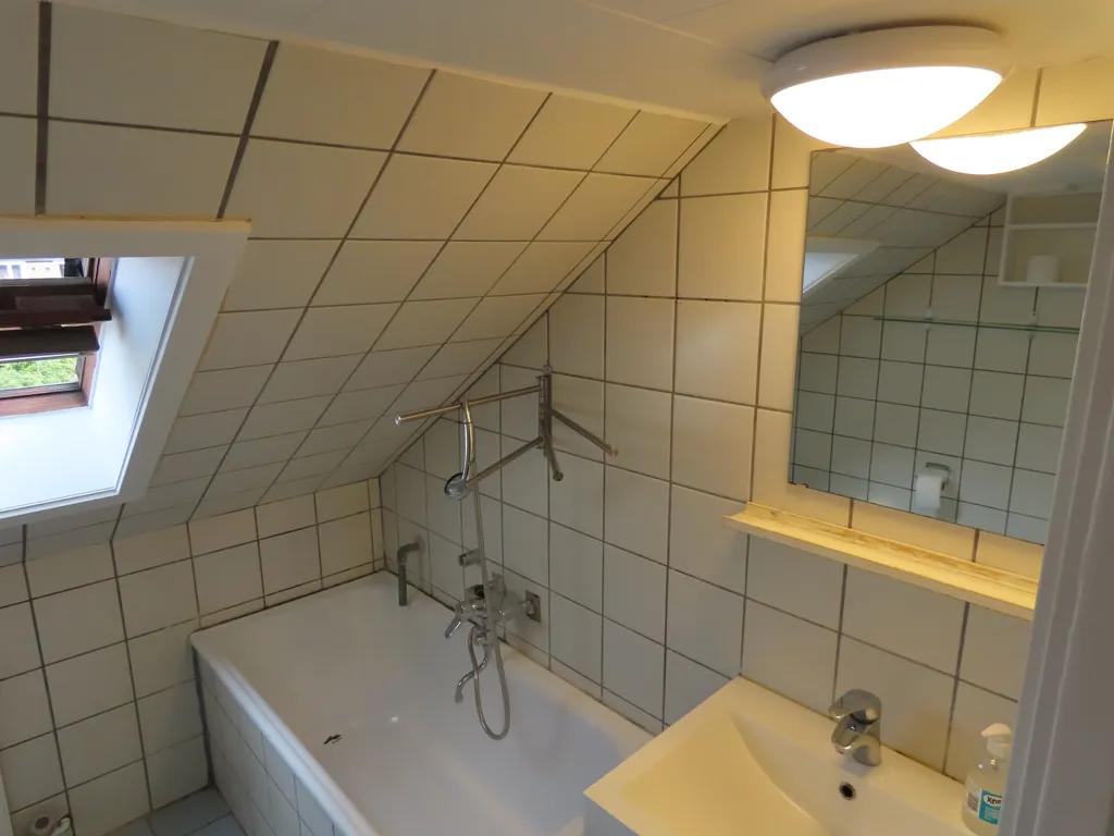 Bagni - Old-Style Flat in Central Location