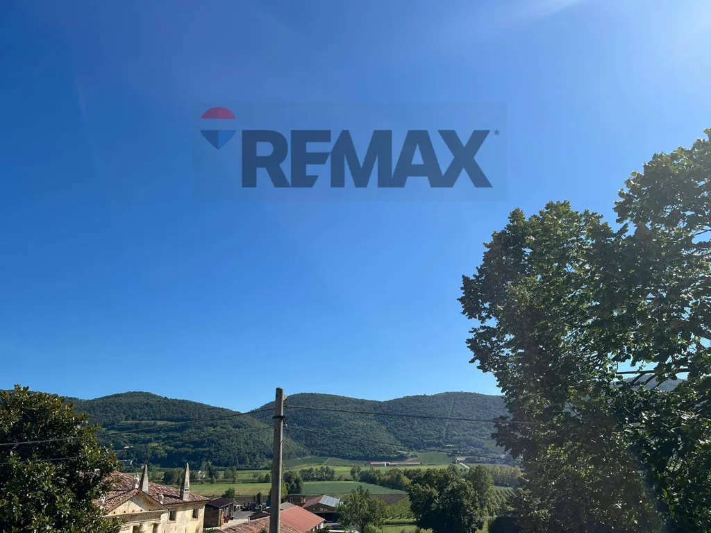 Garden - Independent House with Hillside View in Val Liona