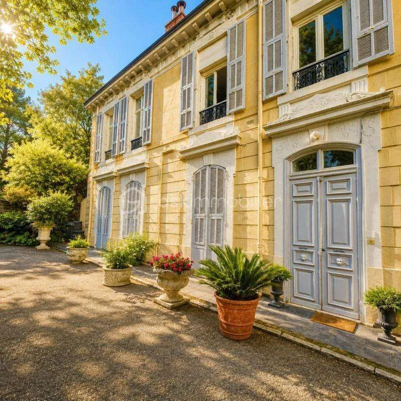 Esterno - Duplex with Private Garden in Gairaut