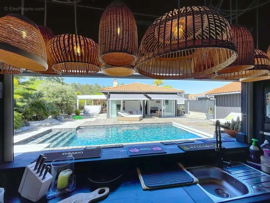 Piscine - Villa avec Piscine à Martignas-sur-Jalle
