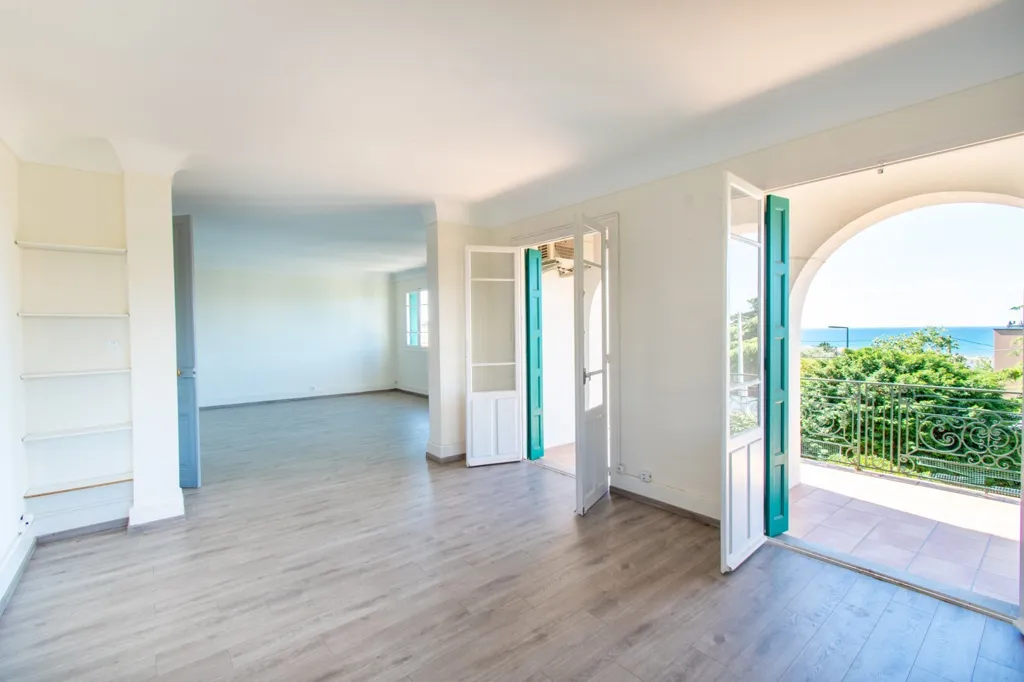 Séjour - Villa de Charme avec Vue Mer à Sète