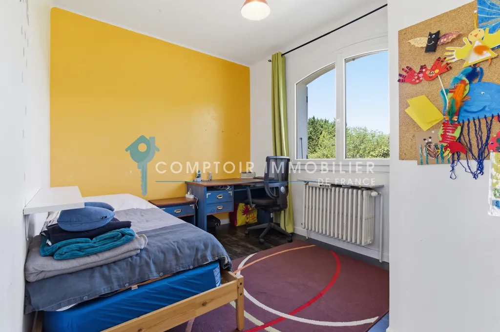 Chambres - Maison avec Vue Panoramique et Piscine à Meylan