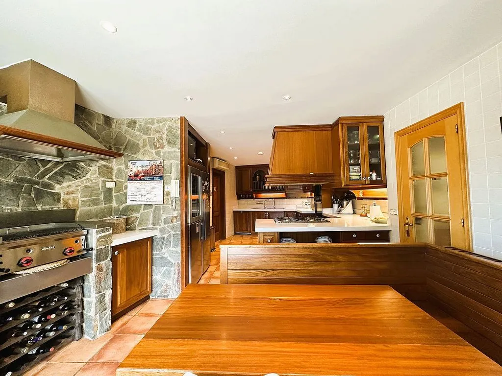 Cuisine - Luxury House with Panoramic Views in Arenys de Munt