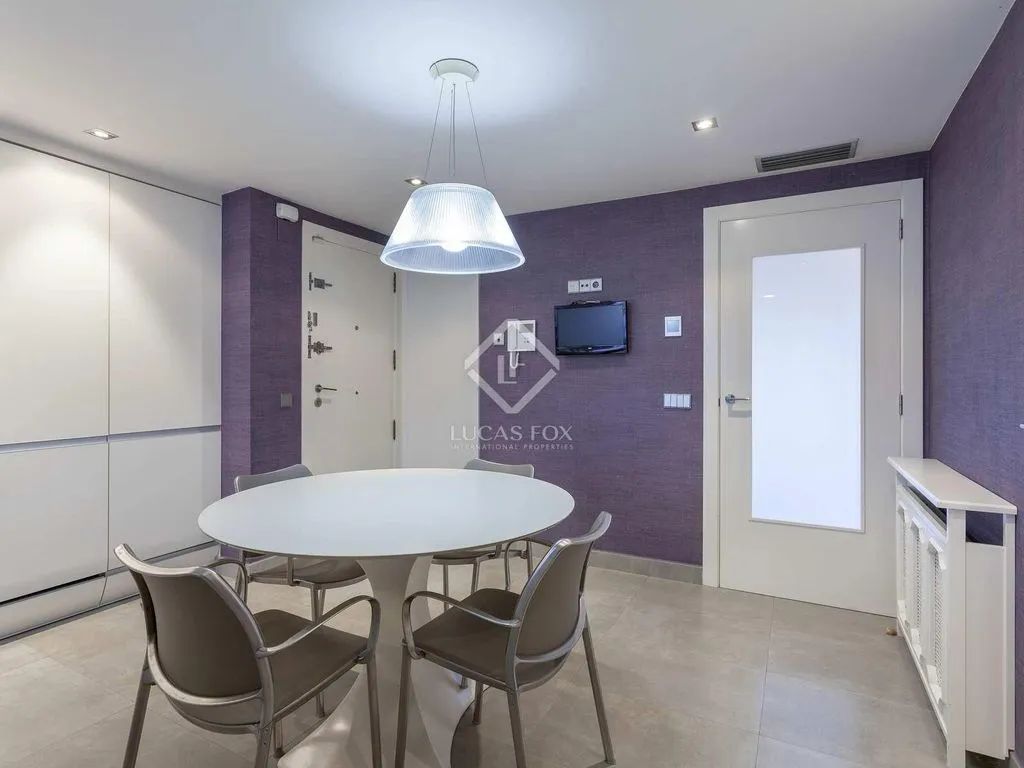 Salle à manger - Luxury Apartment with River View in Valencia