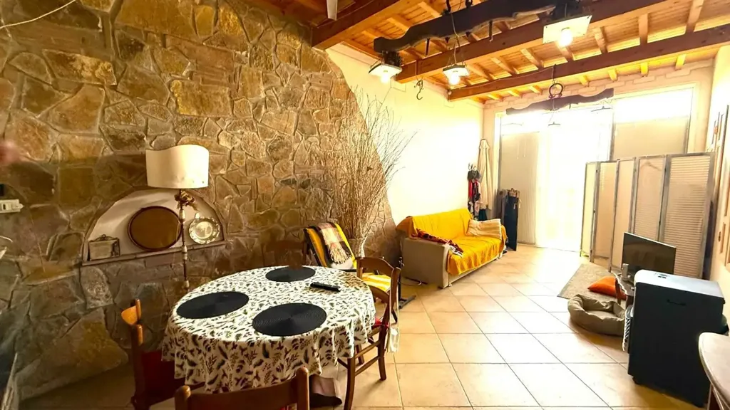 Söögituba - Rustic Property with Panoramic Views in Santa Luce