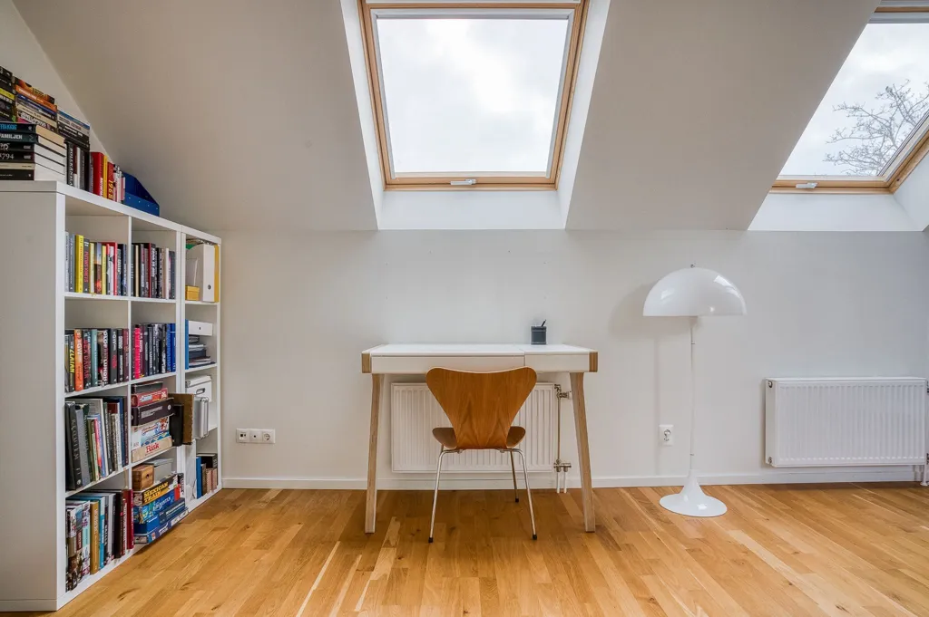 Bureau - Townhouse with Garden in Österskär