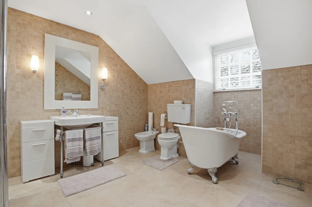 Salles de bain - Maison 7 chambres à Stirling County
