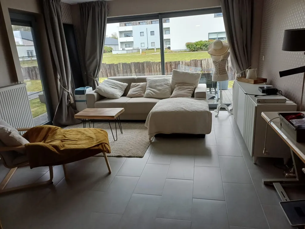 Soggiorno - Ground Floor Apartment with Terrace in Maldegem