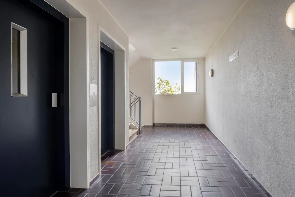Esik - 3-Bedroom Apartment with Balcony in Eindhoven