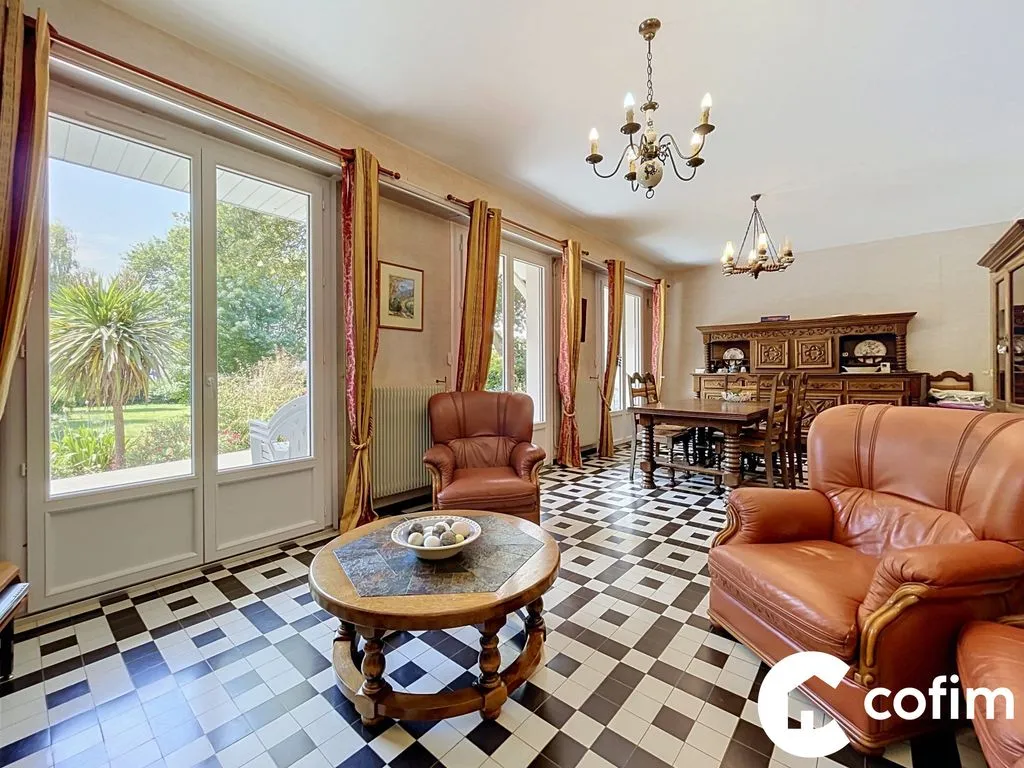 Séjour - Villa Familiale avec Vue Pyrénées à Pau