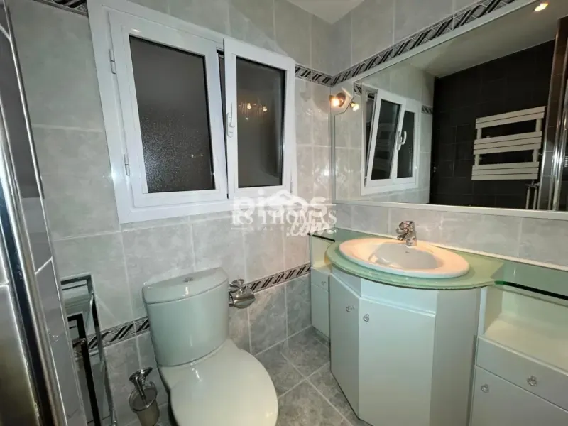 Vannitoad - Spacious Flat with Thermal Water in Escaldes-Engordany
