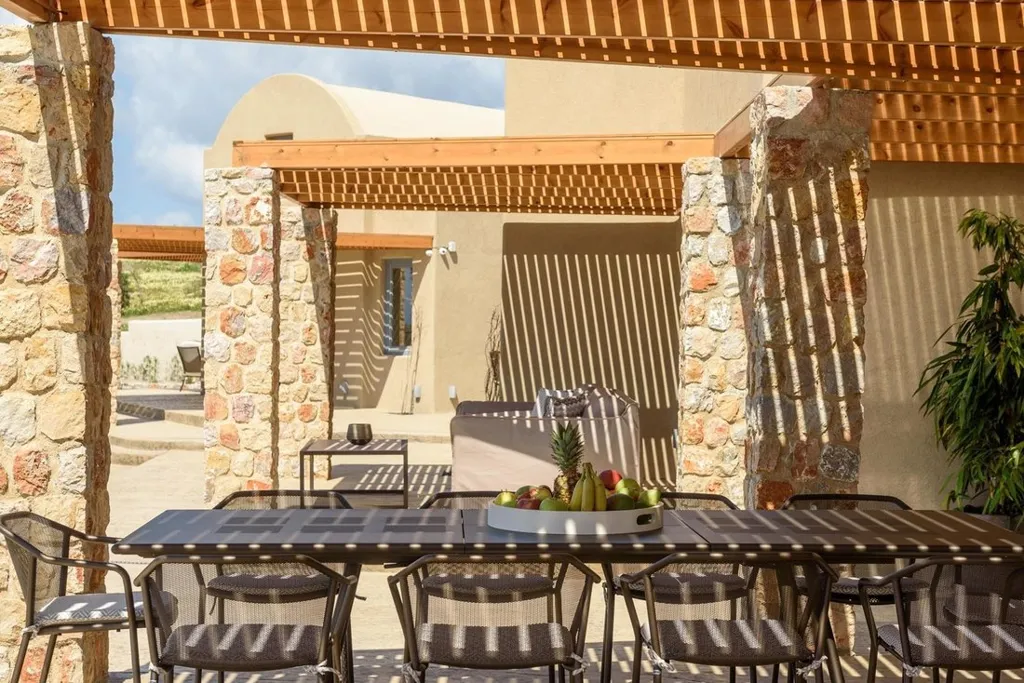 Terrass - Luxury Villa with Helipad in Santorini