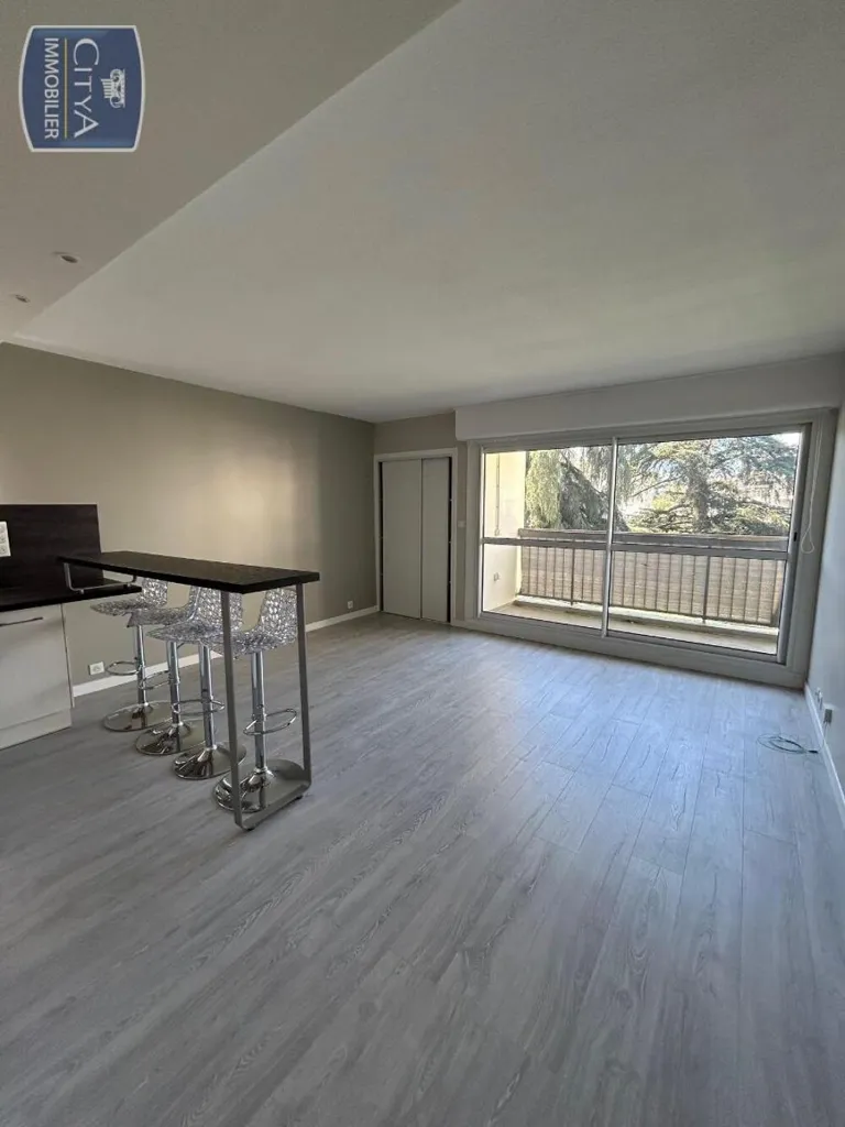 Cuisine - Appartement T2 avec Balcon à Talence