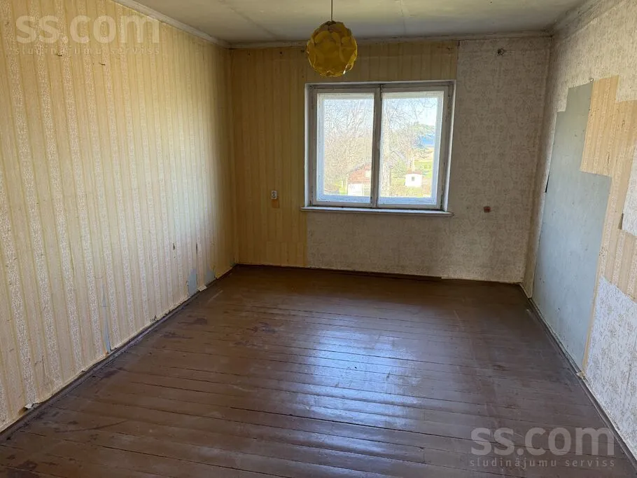 Appartement 2 pièces à Talsi un raj.