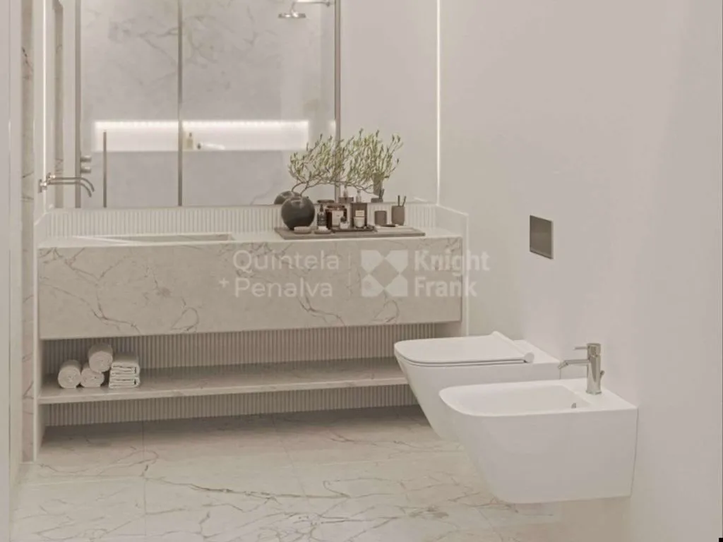 Bathrooms - Luxury Apartment Complex in Historic Setúbal