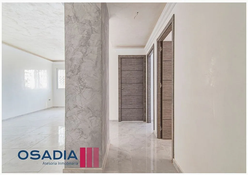 hallway_entrance