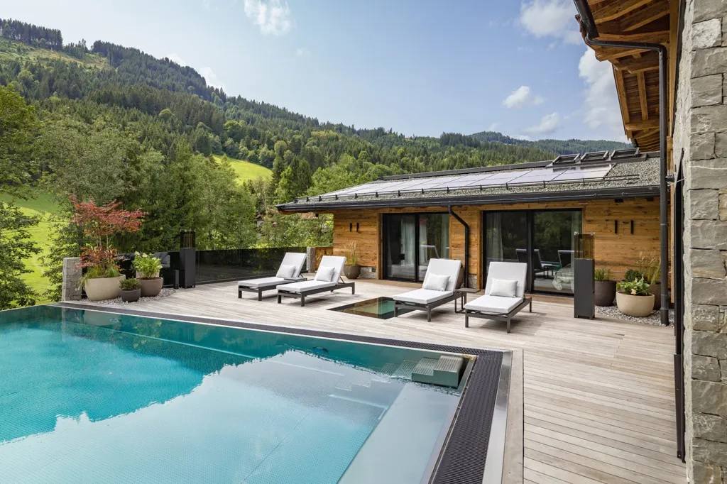 Piscine - Luxury Chalet with Indoor/Outdoor Pools in Reith