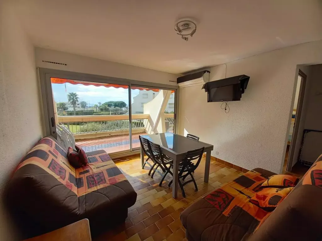 Séjour - Appartement Vue Mer avec Terrasse à Port Camargue