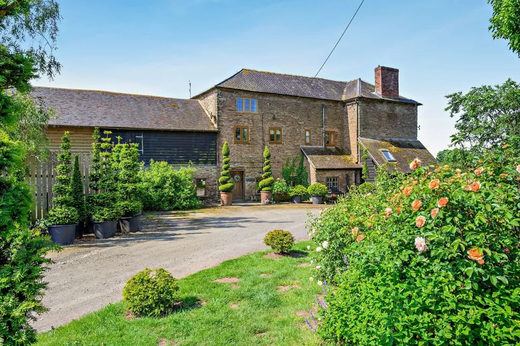 Vista aerea - Casa con 7 camere a Diddlebury