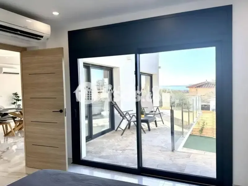 Chambres - Chalet with Private Pool in Carrer de Navarra