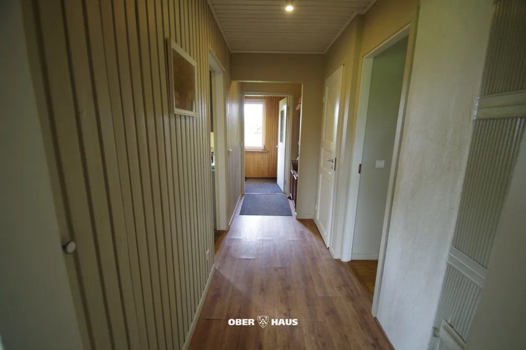 hallway_entrance