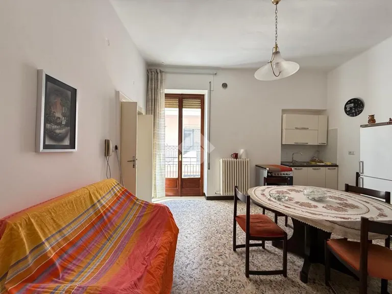 Maison indépendante avec terrasse et jardin à Santeramo In Colle