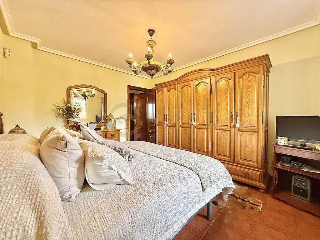 Chambres - Chalet with Pool and Terrace in Lugar Granda