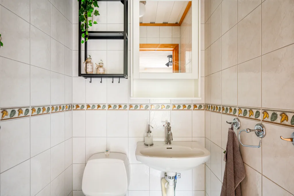 Salles de bain - Spacious Villa with Garden in Grödby