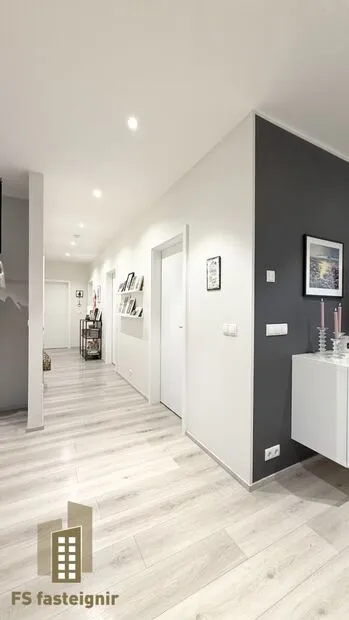 Maison 5 pièces à Akureyri