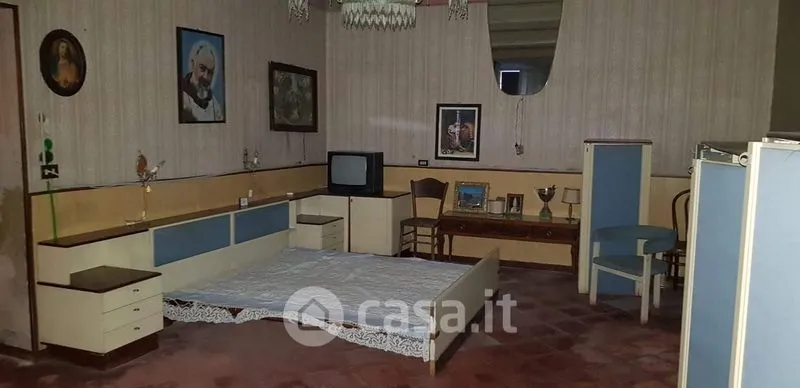 Chambres - Historic Villa with Courtyard in Gazzuolo Centre