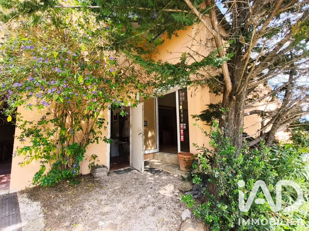 Esterno - Vineyard Property with Multiple Buildings in Roquessels